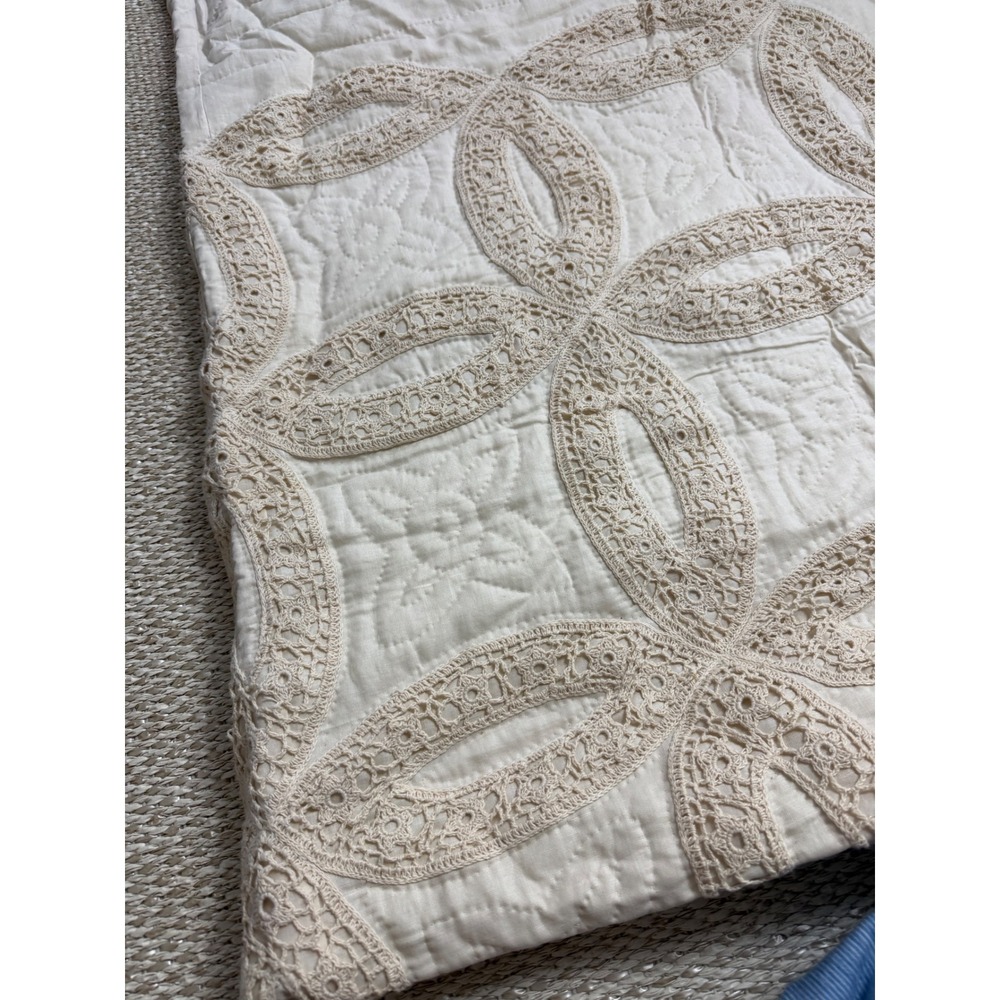 Vintage 1993 Linen Cotton Quilt Ivory Crochet Lace Applique twin Cottagecore - Picture 3 of 7